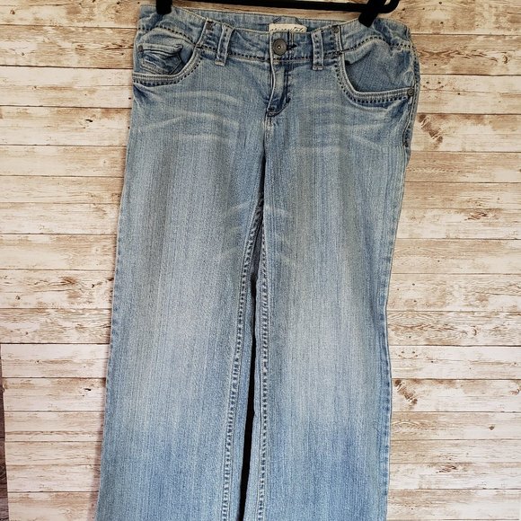 Aeropostale Denim - Aeropostal Avery Wide Leg Jeans Size 9/10